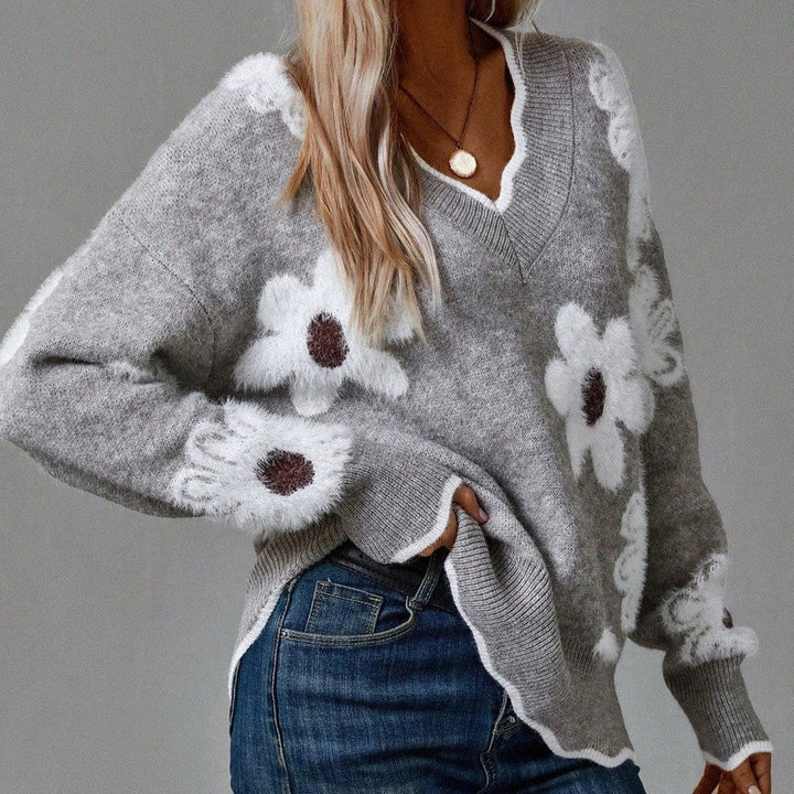 Jackie™ | WARM KNITTED FLORAL SWEATER