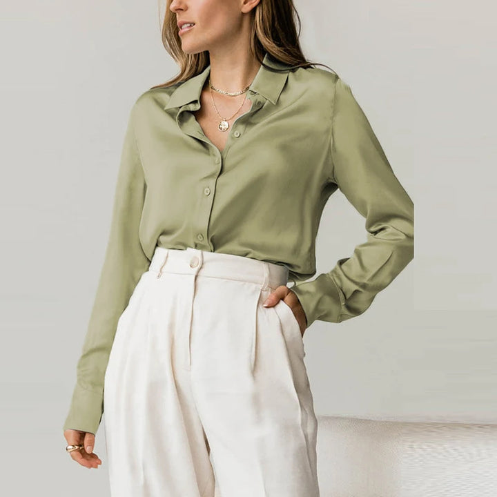 Laila™ | ELEGANT V-NECK SATIN TOP