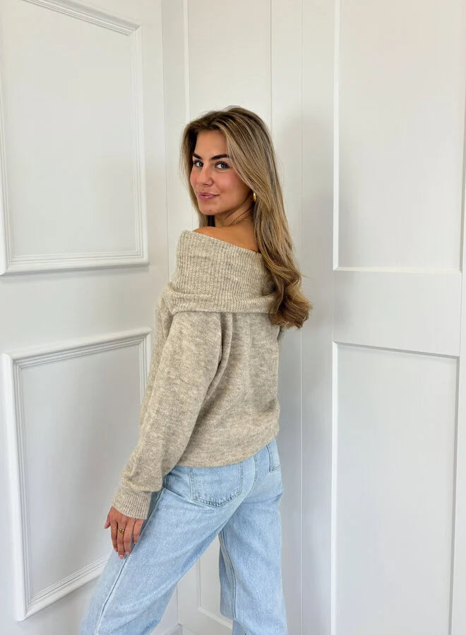 Eira™ | OFF SHOULDER SWEATER